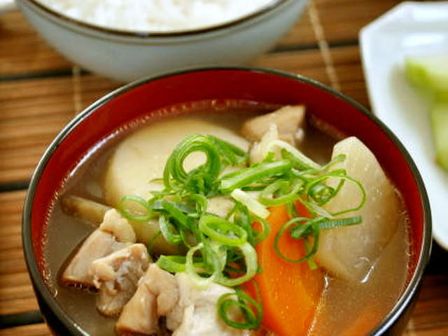 鶏けんちん汁